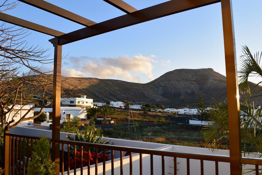 Casa Lava Villa Yaiza  Exterior photo